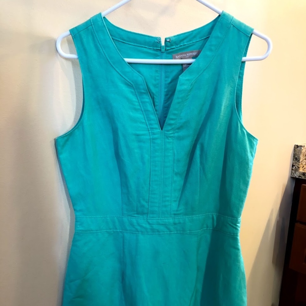 Banana Republic Seafoam Green Sleeveless Dress